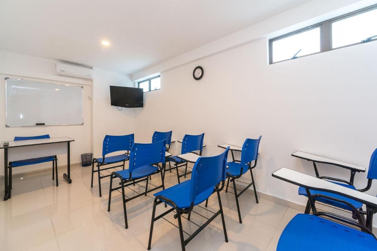 Excelente Flat Em Setubal Boa Viagem Ate 3 Pessoas Cercado Por Restaurantes E Supermercados Pm805 ريسيفي المظهر الخارجي الصورة